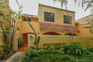 20941 Bay Ct 127-2, Aventura 20941 Bay Ct 127-2, Aventura