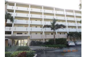 220 Kings Point Dr 604, Sunny Isles Beach