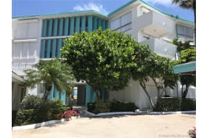 1470 S Ocean Blvd 401, Lauderdale By The Sea