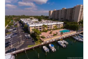 100 Edgewater Dr 338, Coral Gables
