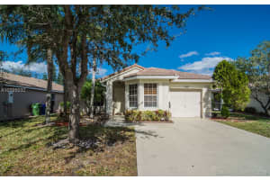 11809 Sw 7th St, Pembroke Pines