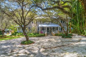 4845 Hammock Lake Dr, Coral Gables