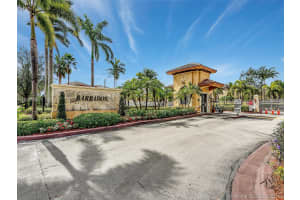 7056 Nw 116th Ct, Doral