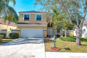 1333 Harbour Side Dr, Weston
