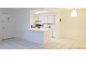 1030 9th St 202, Miami Beach