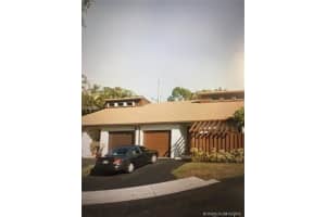 10052 Sw 16th St, Pembroke Pines