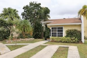9632 Sw 148th Ave, Miami