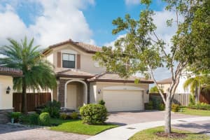11590 Nw 87th Ln, Doral
