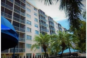1251 Ne 108th St 222, Miami