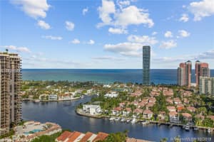 19500 Turnberry Way 17-f, Aventura