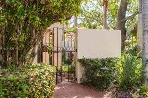 8881 Sw 78th Pl, Miami 8881 Sw 78th Pl, Miami