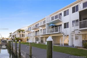 95 Coco Plum Dr 5-d, Other City - Keys/Islands/Caribbean