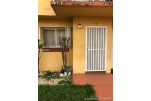 1000 Sw 104th Ct D-108, Miami 1000 Sw 104th Ct D-108, Miami