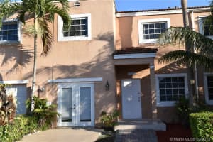 12316 Nw 7th Ln, Miami