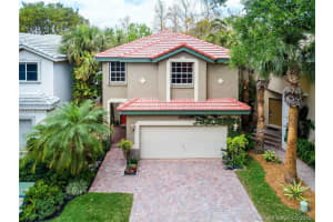 10667 Nw 1st St, Plantation