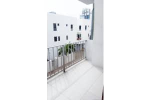 221 Meridian Ave 308, Miami Beach