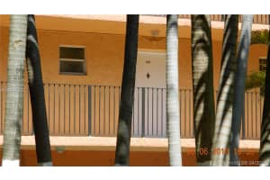 1990 W 56th St 1111, Hialeah 1990 W 56th St 1111, Hialeah