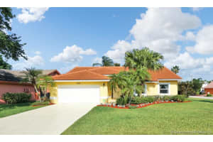 8233 Nw 85th Ave, Tamarac 8233 Nw 85th Ave, Tamarac