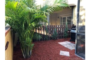 7175 Nova Dr 207, Davie