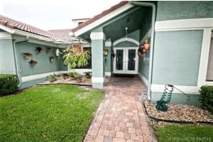 8310 Nw 51st Mnr, Coral Springs