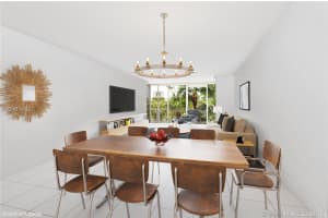 600 Grapetree Dr 3fn, Key Biscayne