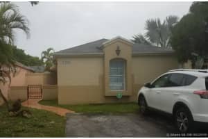14950 Sw 74th Ter, Miami