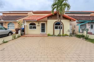 5414 W 27th Ln, Hialeah 5414 W 27th Ln, Hialeah