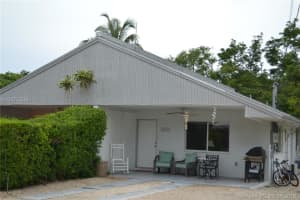 160-162 Casa Court Drive, Other City - Keys/Islands/Caribbean