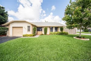 4967 Nw 91st Ter, Sunrise