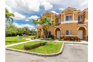 5924 Woodlands Blvd 5924, Tamarac