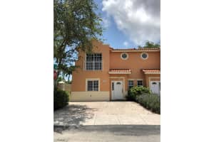 7740 Sw 95th St, Miami