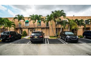 12412 Nw 11 Ln 2107, Miami