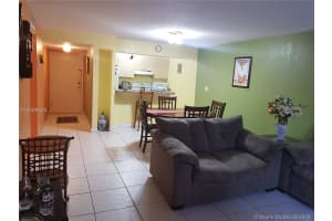 4500 W 16th Ave 318, Hialeah