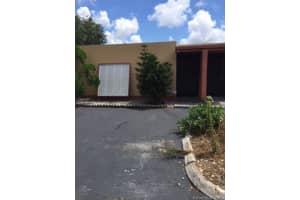 15547 Braemar Ct, Miami Lakes