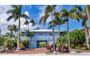 129 Venetian Dr, Other City - Keys/Islands/Caribbean