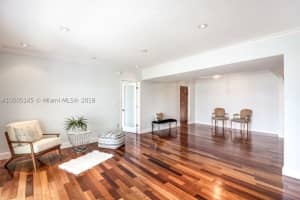7401 Sw 82nd St 303s, Miami 7401 Sw 82nd St 303s, Miami