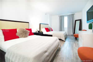 834 Ocean Dr 306, Miami Beach