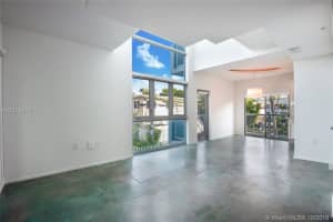 734 Michigan Ave 7, Miami Beach