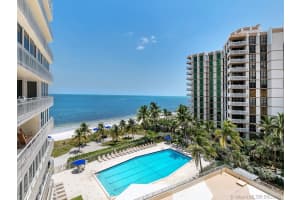 600 Grapetree Drive 7bs, Key Biscayne