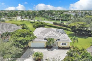 2984 Ne 3 Dr, Homestead