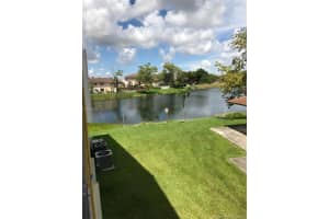 15470 Sw 82nd Ln 326, Miami