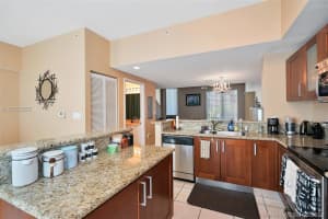 2130 Van Buren St 204, Hollywood