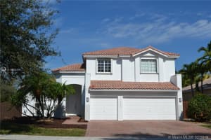 11173 Nw 67th St, Doral