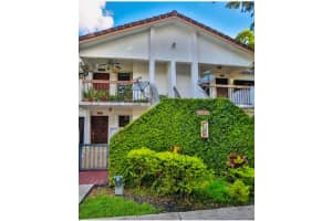 7525 Sw 153rd Pl 202-11, Miami