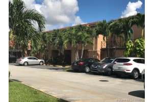 1132 Nw 124th Pl 202, Miami