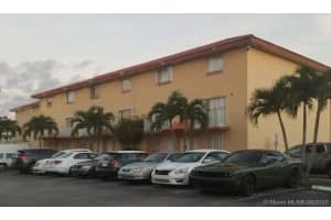 950 Sw 104th Ct C-102, Miami 950 Sw 104th Ct C-102, Miami