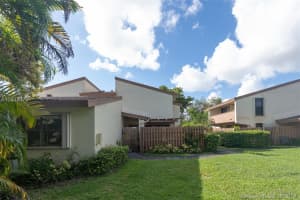 11514 Sw 109th Rd 37y, Miami