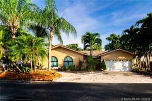16031 Sw 104th Ter, Miami