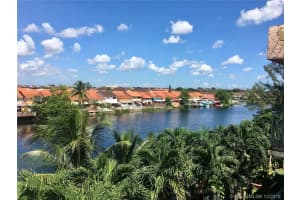 2775 W 52 St 408, Hialeah