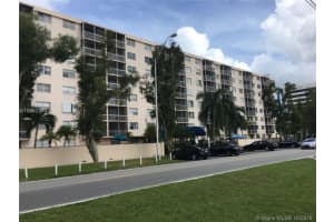 1251 Ne 108th St 821, Miami